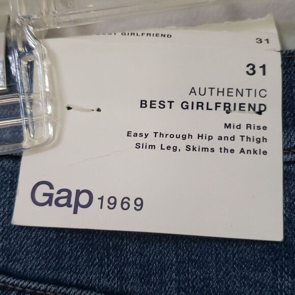 NWT Gap Jeans Womens sz 31 Dark Wash Best Girlfriend Star Studded Denim - Picture 4 of 6